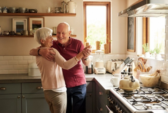 Исследование показало, что найти любовь в 40 лет сложнее, чем в 70