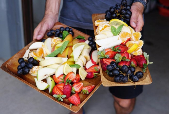 Названа ежедневная норма фруктов для снижения холестерина