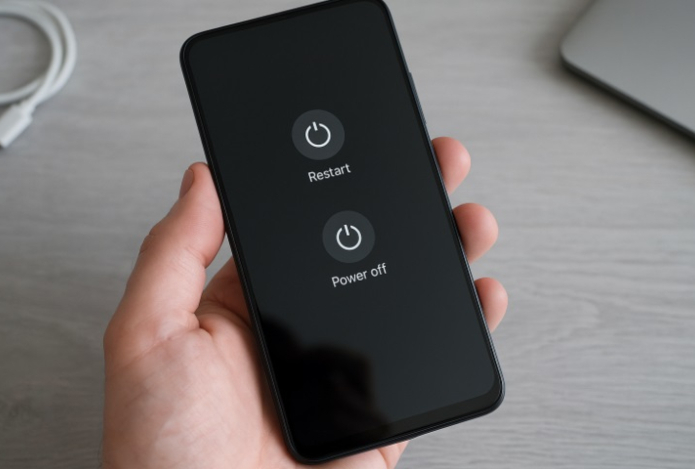 Перезагрузка или выключение? Как правильно дать отдых своему смартфону