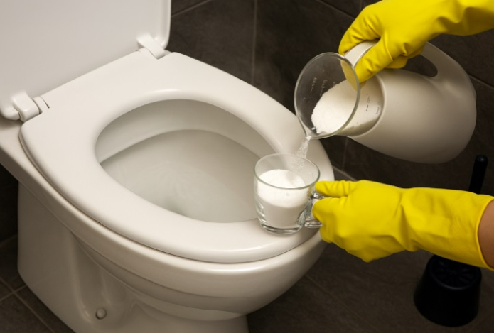 Найден необычный способ сделать унитаз идеально чистым