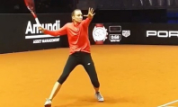 Видео с тренировки Елены Рыбакиной перед матчем за полуфинал турнира в Штутгарте появилось в Сети