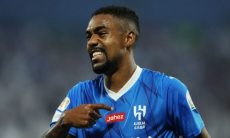 Матч с дублем продлил рекордную победную серию мирового футбола