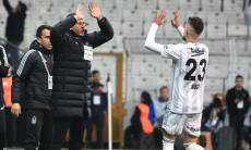 Сухой победой закончился матч «Бешикташа» после травмы Зайнутдинова