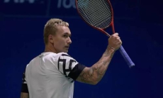 Казахстанский теннисист пробился в четвертьфинал турнира в Китае