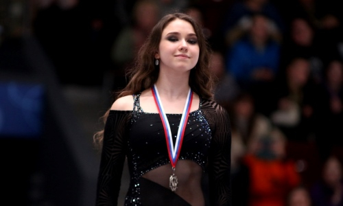 Камила — не Валиева. Почему талантливая фигуристка отказалась от имени отца