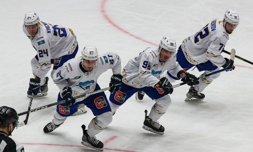 «Совершенно лишний для Казахстана». Юрий Петухов о будущем «Барыса» после неоднозначного решения КХЛ