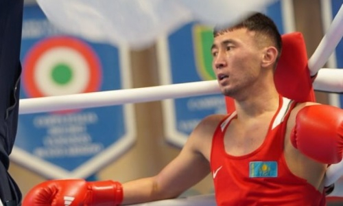 «Казахский Ломаченко» уступил двум боксерам из Узбекистана