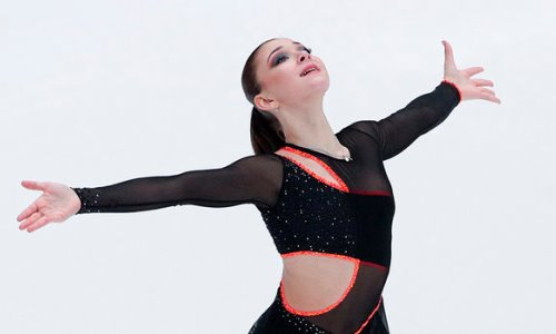 Принявшая гражданство Казахстана фигуристка побывала на Comedy Club и сделала фото с Павлом Волей