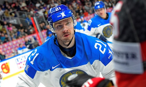 Хоккеист сборной Казахстана решил восстановиться к ЧМ-2024 и вспомнил про «Барыс»