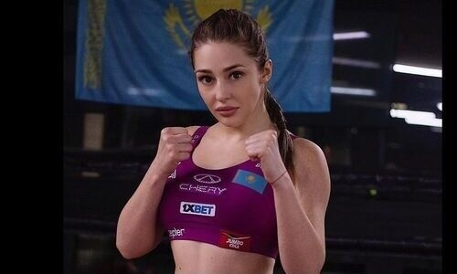 Ангелина Лукас показала видео подготовки к бою за звание чемпионки мира