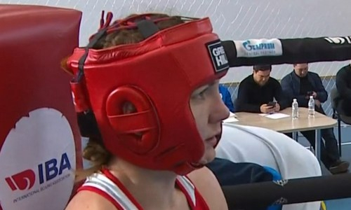 Чемпионка мира по боксу из Казахстана сразится за лицензию на Олимпиаду-2024