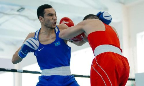 Тренер оценил финальный бой казахстанских боксеров за лицензию на Олимпиаду-2024