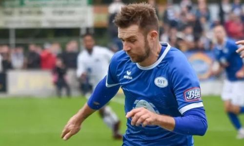 Экс-футболист сборной Казахстана провел полный матч в чемпионате Германии