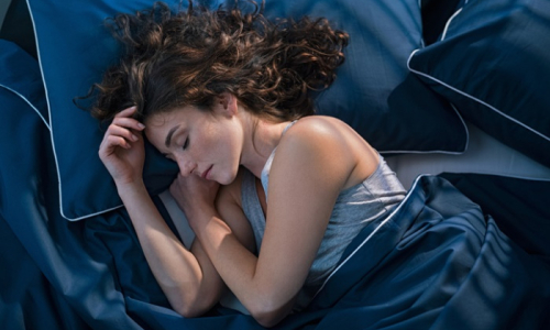 Ученые назвали идеальную продолжительность сна. И это не восемь часов — Здоровье