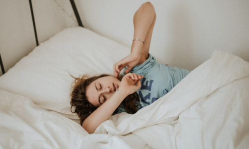 Найден способ компенсировать смертельный вред регулярного недосыпа — Здоровье