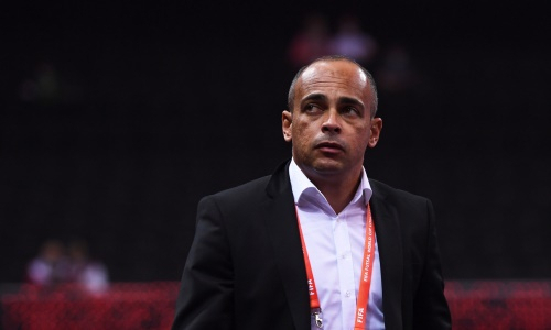 Главный тренер сборной Казахстана по футзалу уехал в Узбекистан и сделал заявление