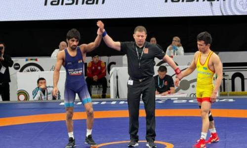 Казахстанский борец объяснил разгромное поражение в отборе на Олимпиаду