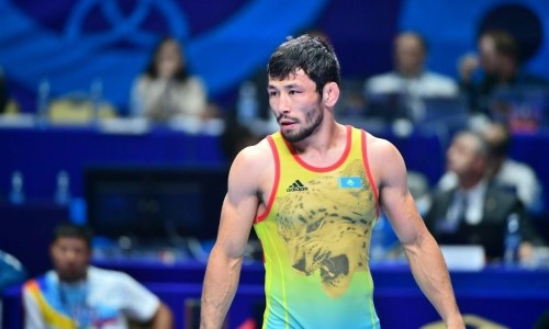 Четвертый казахстанец получил шанс добыть путевку на Олимпиаду в греко-римской борьбе