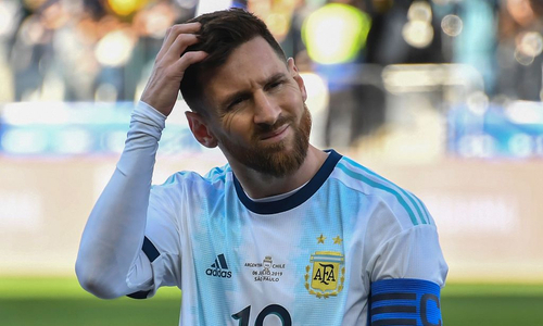 Фаворит на «Золотой мяч» превзошел Месси