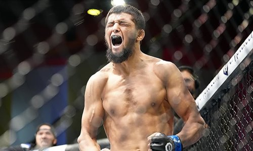 Боец из Узбекистана получил топовый бой в дивизионе Шавката Рахмонова в UFC
