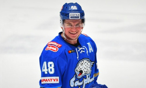 Найдено объяснение подписанию «Барысом» контракта с рекордсменом КХЛ