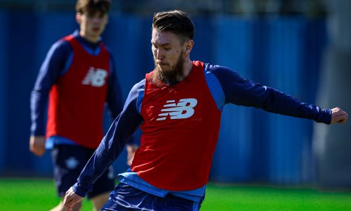 Аймбетов? Турецкий клуб назвал стартовый состав на матч с «Галатасараем»