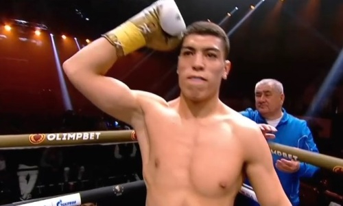 Казахстанец сенсационно побил непобежденного российского нокаутера