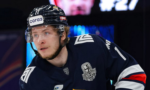 «Он просто зверь». Никита Михайлис назвал феноменального игрока КХЛ