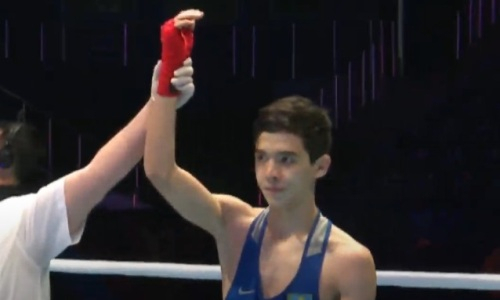 Нокаут Кадырова и первая победа над Узбекистаном. Как Казахстан выступил в третий день чемпионата Азии по боксу