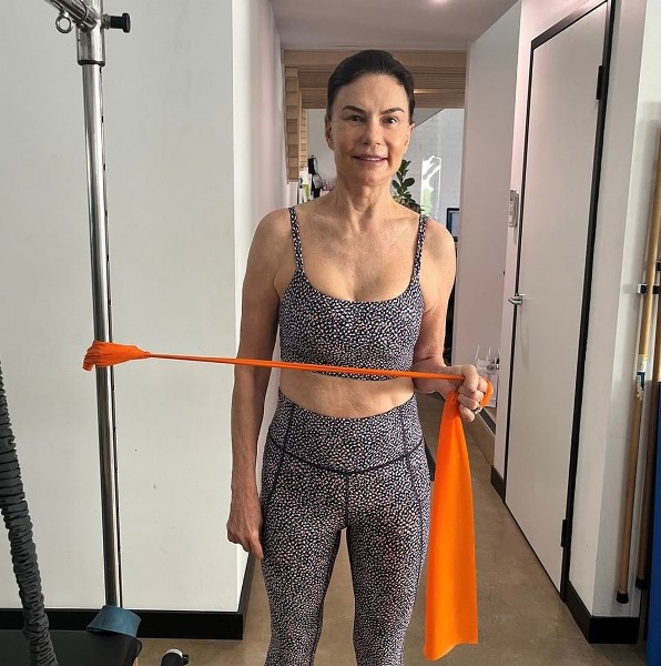 75-летняя женщина 30 лет назад отказалась от сахара и вот что из этого вышло