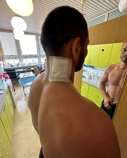 Узбекистанский боец UFC сообщил плохую новость