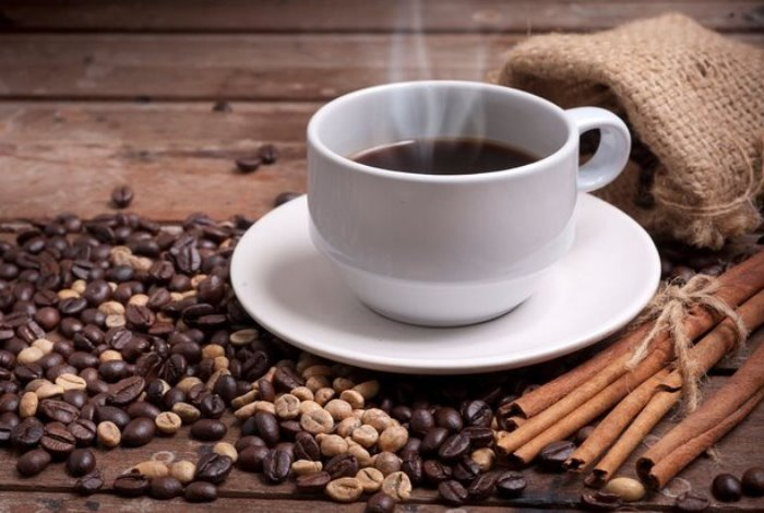 Угробит сон и почки — названо худшее время для кофе
