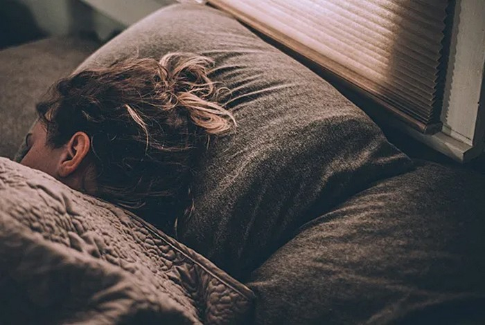 Как уснуть за считанные минуты без снотворного — простой метод, который работает