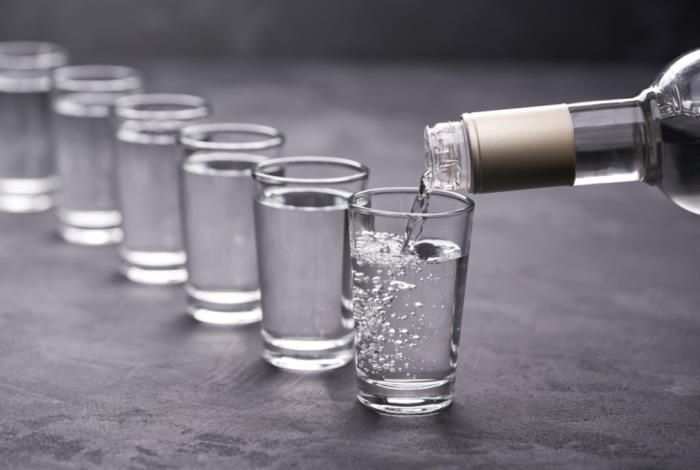 Названы трагические последствия употребления даже малых доз водки