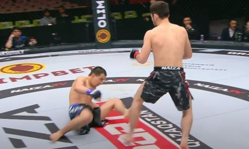 Казахстанский боец MMA эффектно нокаутировал соперника в первом раунде. Видео
