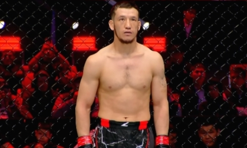 Экс-чемпион из Казахстана побил непобежденного российского бойца