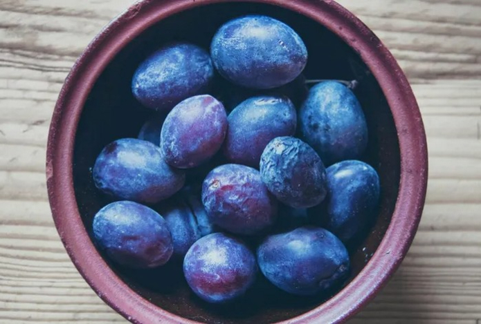 Назван недооцененный фрукт с обилием полезных свойств