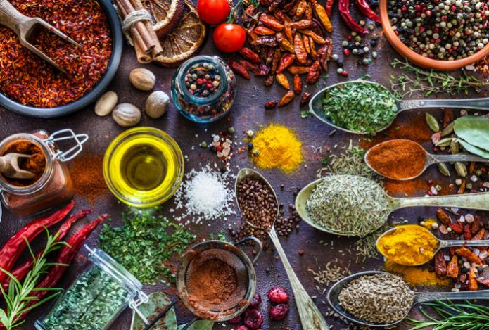 Снижает сахар в крови и ещё три полезных свойства этой специи, о которых вы даже не догадывались