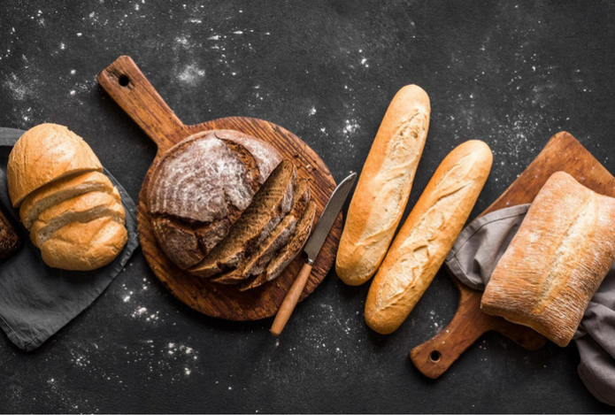 Какой хлеб самый полезный — свежий, черствый или размороженный?