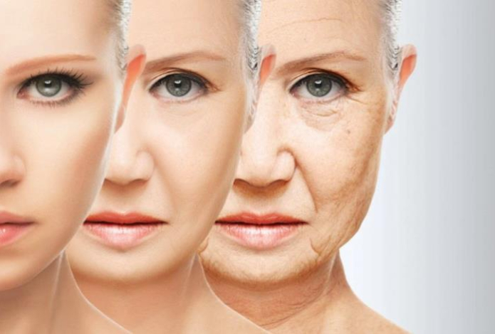 Названы самые вредные напитки для тех, кому за 40. Они вымывают минералы из костей и убивают кожу