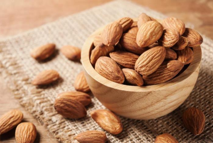 Этот орех снижает «плохой» холестерин. Ученые считают его идеальным для сердца