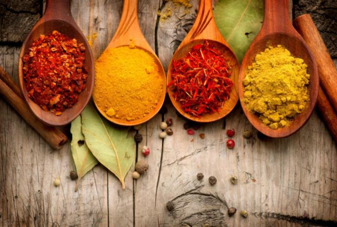 Названа специя номер один для улучшения здоровья мозга — её можно добавлять в блюда и напитки