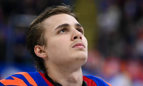 «Пожадничали». Хоккеист сборной России пожаловался, что ему не дали кумыса в Казахстане