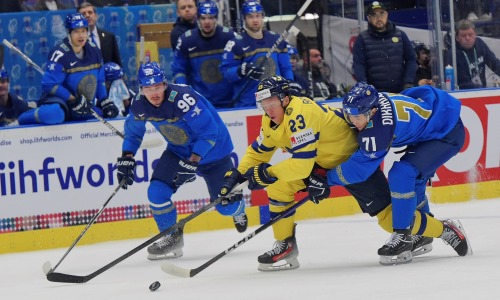 «О чем идет речь?». Хоккеистов и наставника сборной Казахстана призвали объясниться