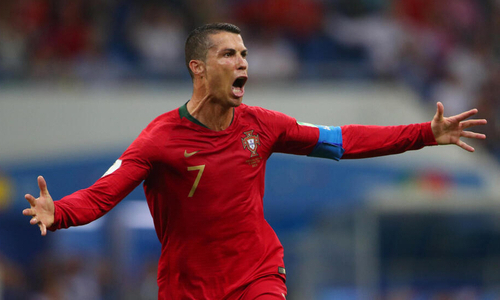 Главный тренер сборной Португалии объяснил включение Роналду в состав на Евро-2024