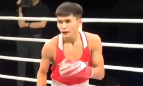 Казахстан нокаутами вынес Узбекистан на международном турнире по боксу