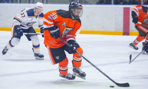 Нападающий из ВХЛ подписал контракт с «Бейбарысом»