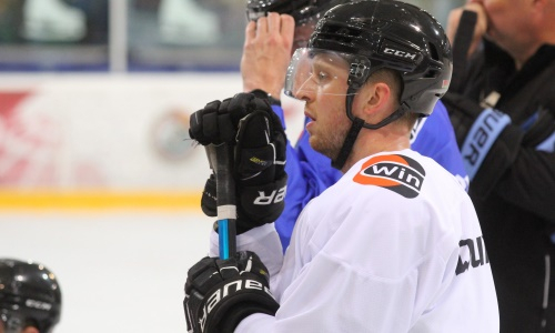 «Отцепили и от сборной». Стало известно о проблемах новичка «Барыса»