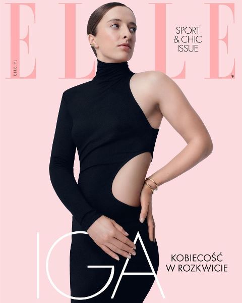 Ига Швёнтек попала на обложку модного журнала в эффектном наряде. Фото