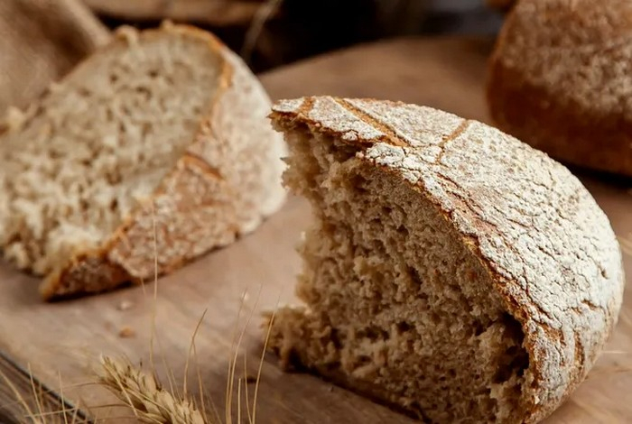 Как сохранить хлеб свежим и без плесени надолго — три действенных метода